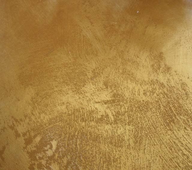 Tinteggiatura a effetto oro