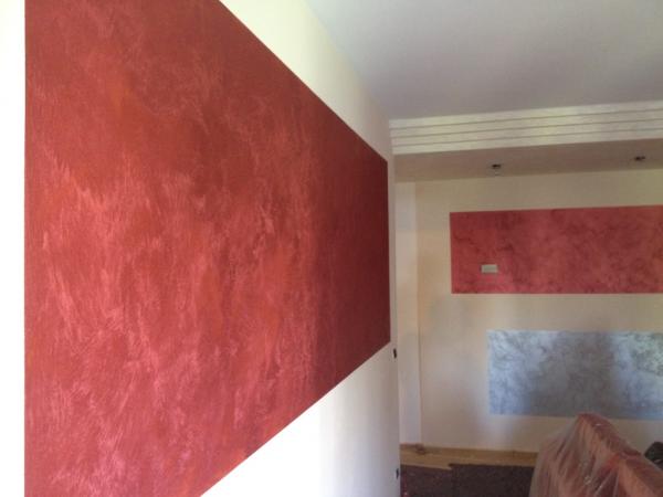 Tinta rossa per pareti