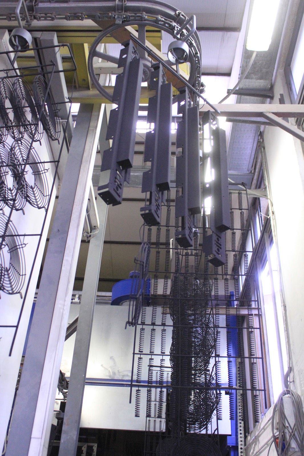 Verniciatura a polvere, lavorazione 12