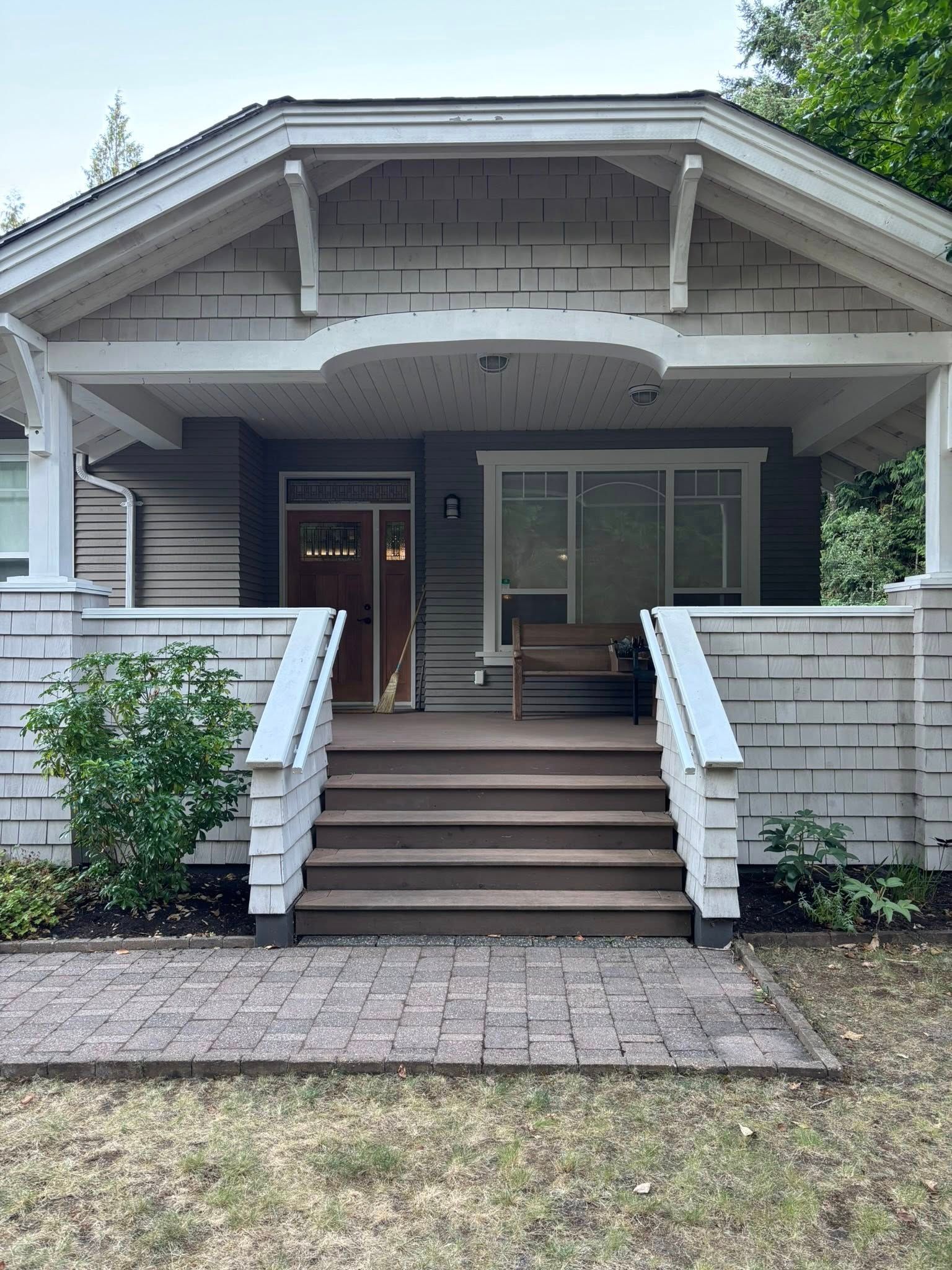 AV-Deck-Shop-faq-image