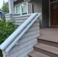 AV-Deck-Shop-Aluminum-Glass-Railings-image