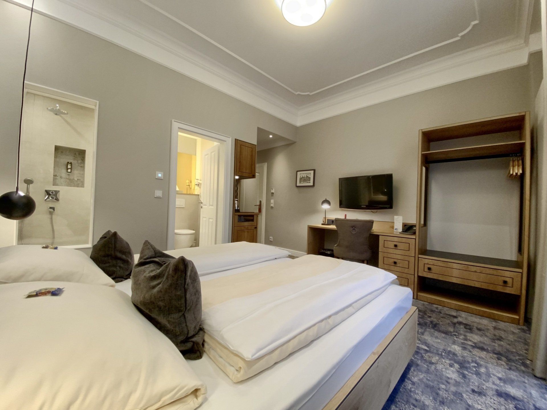 Doppelzimmer Deluxe 102 Hotel West FFM