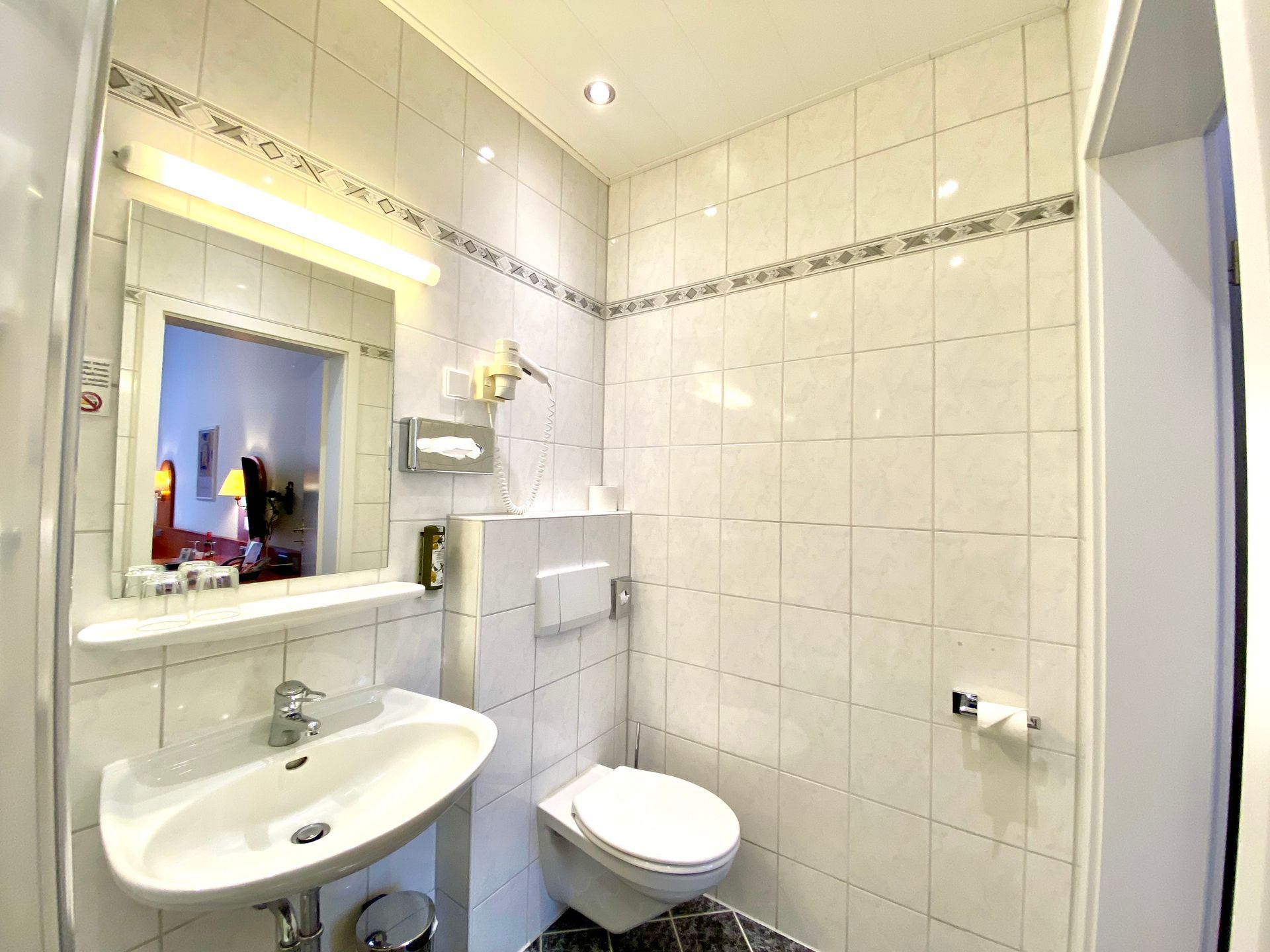 Badezimmer 114 Hotel West FFM