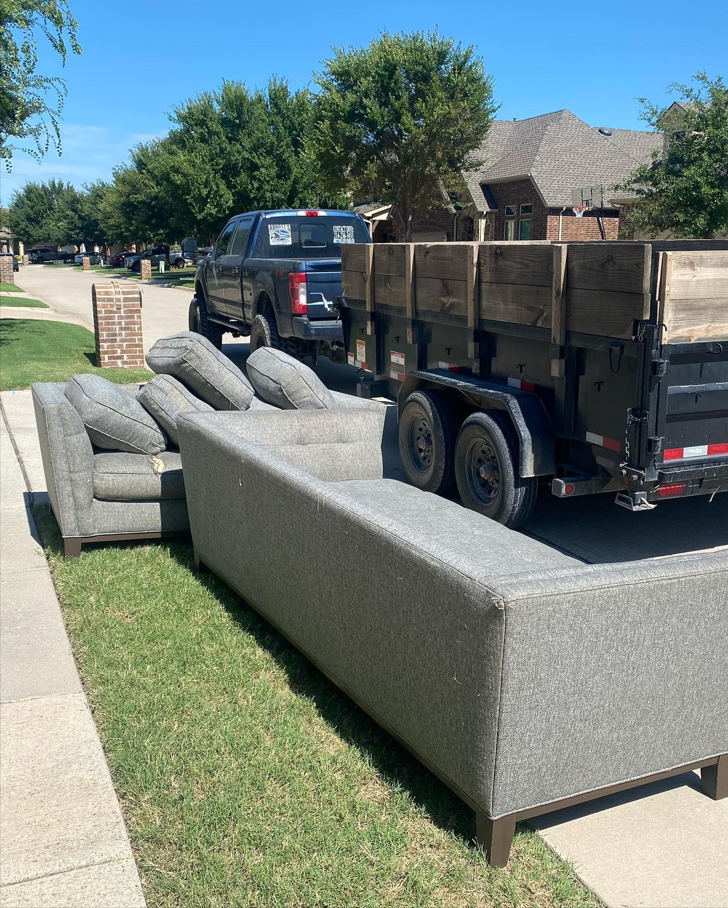 Home Delivery with Furniture Pads — Aubrey, TX — Abbott's Haul Off & Transport