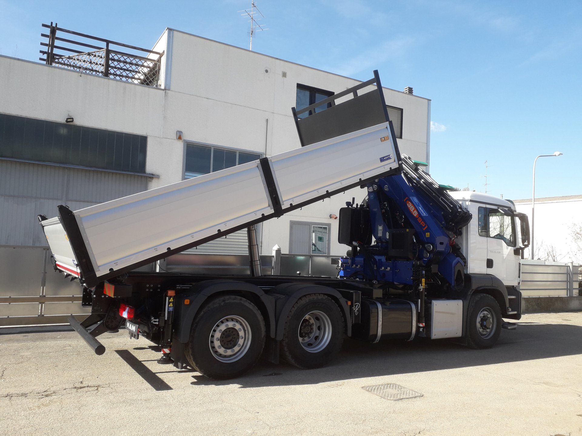 realizzazione impianto ribaltabile