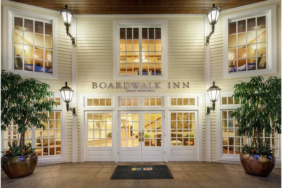 entrance doors to boardwalk inn