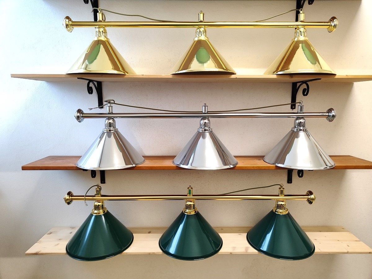 Lampadario per tavoli da biliardo o tavoli da gioco. Biliardi Vi.Ga a Siena.