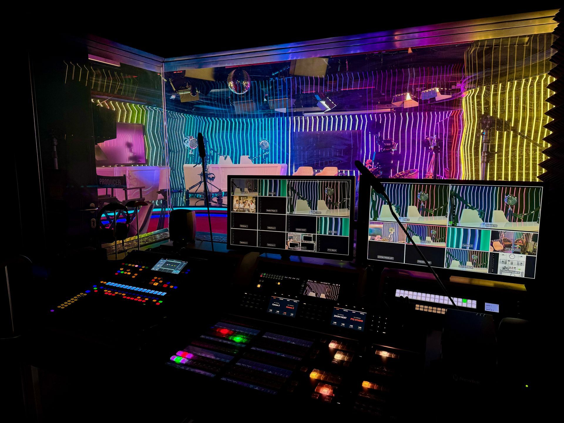 A dark room with a lot of lights on it