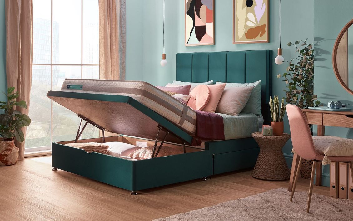 Carpet, Flooring and Bed Specialists in Evesham Bradfords