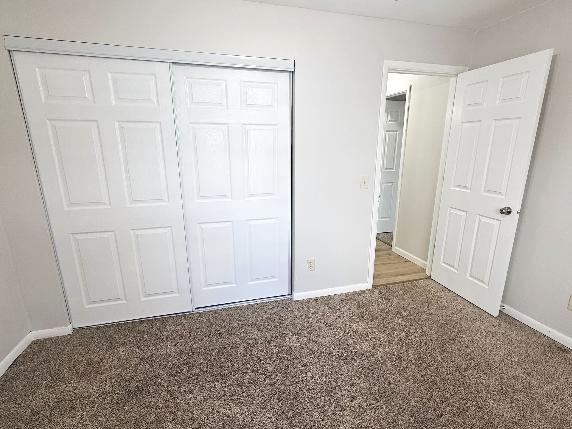 Coachlight Village Apartment Homes