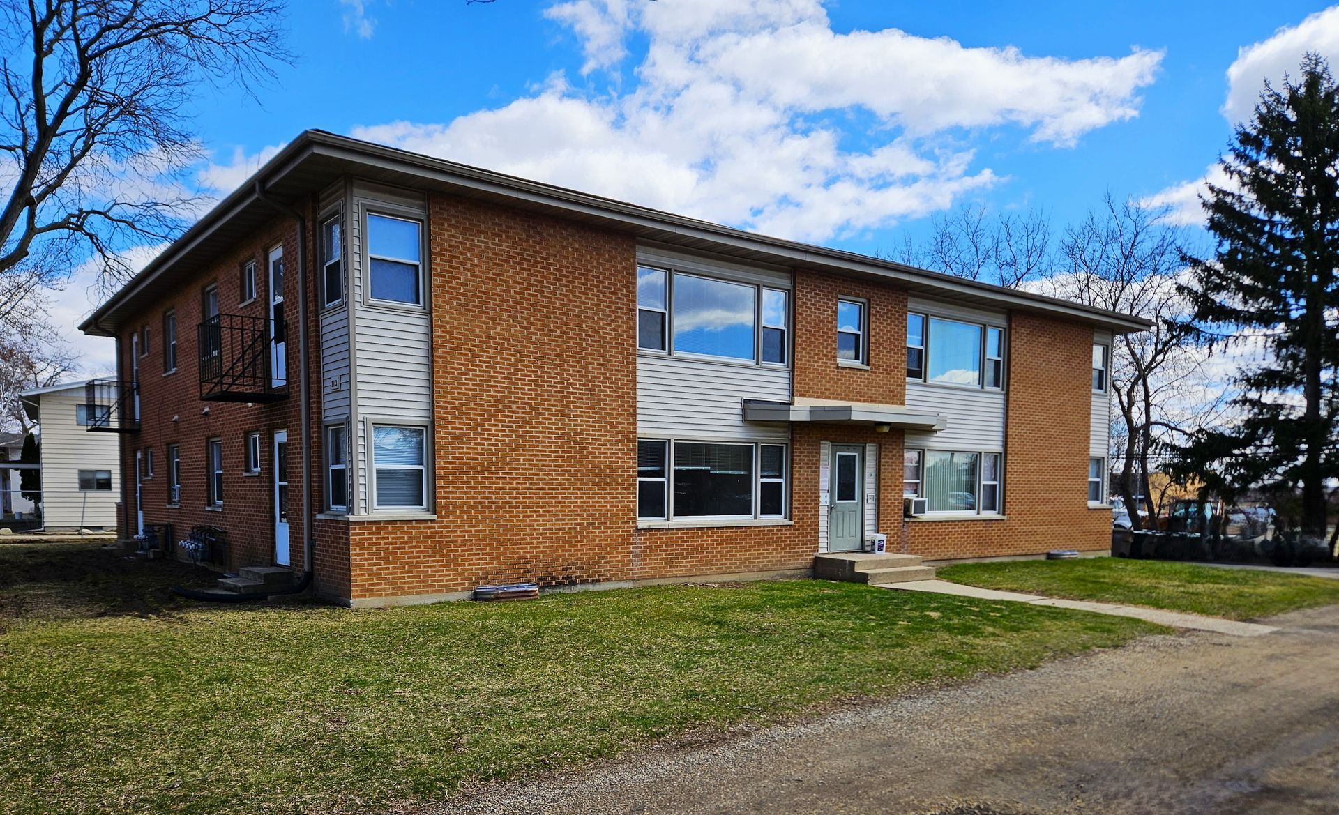 LAKE POINT APARTMENT HOMES, MADISON, WI