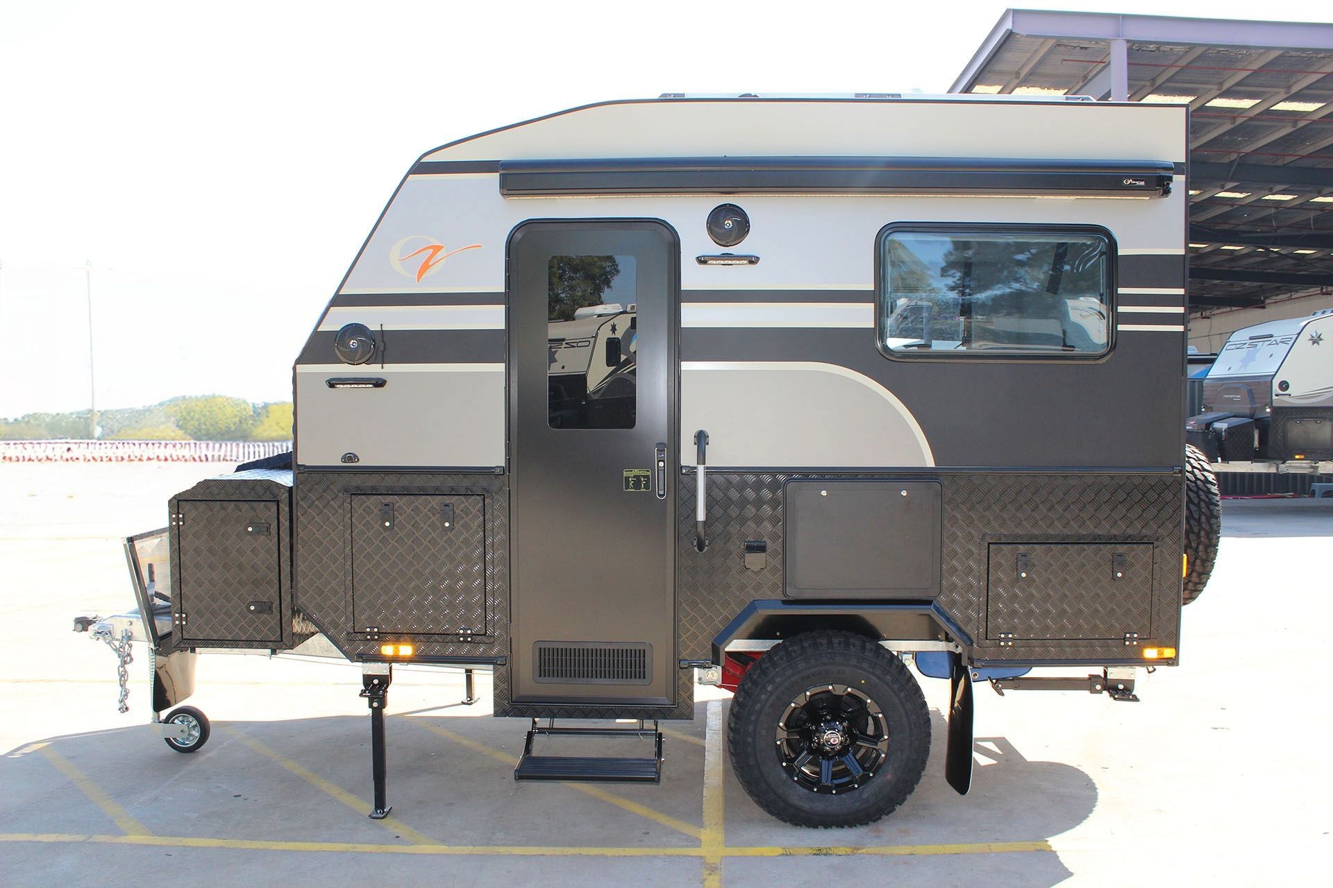 Oz Star Dingo side profile