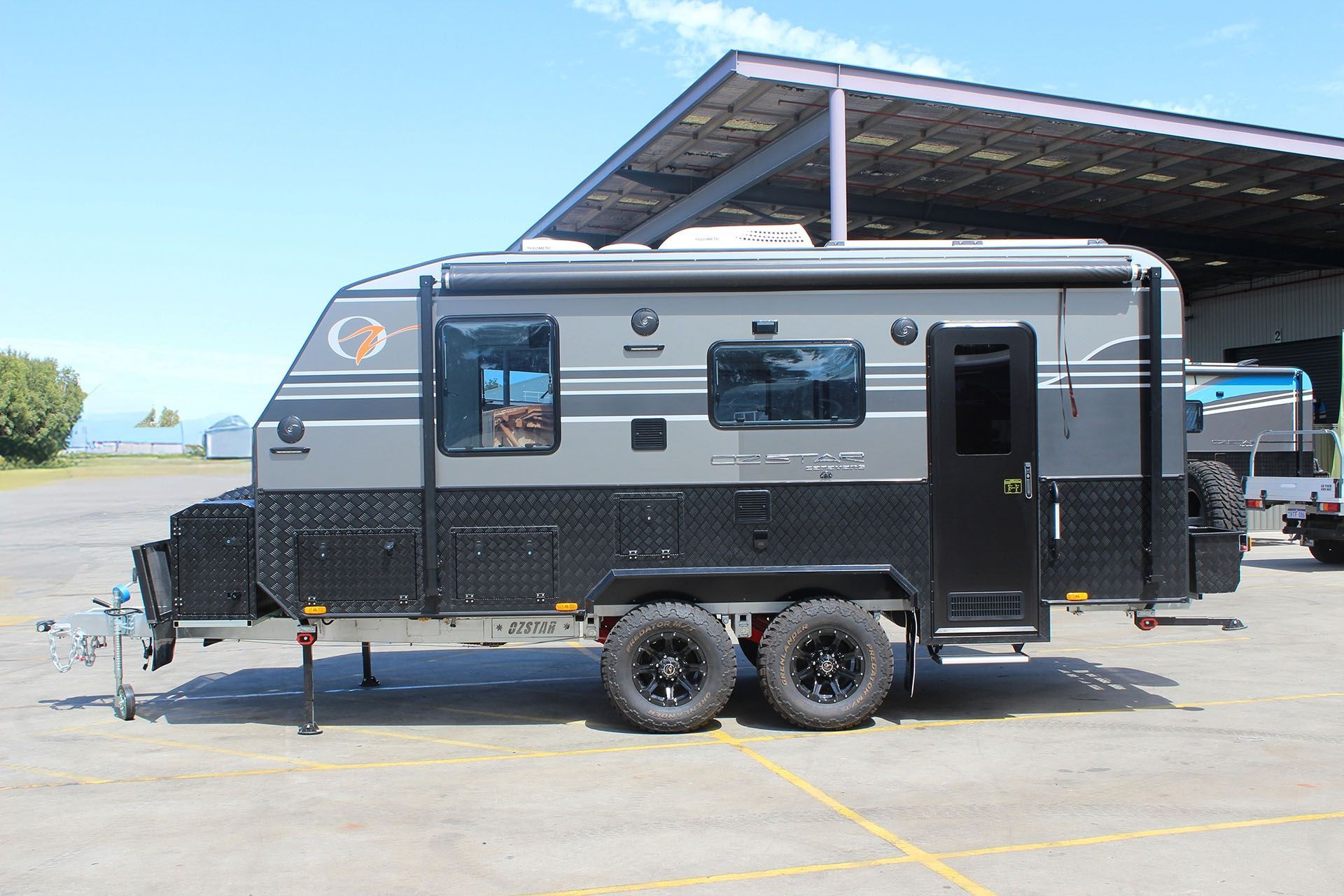 Oz Star Kookaburra side profile