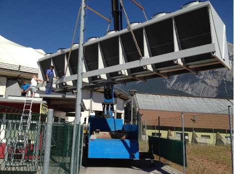 Geteilte Systeme Eislaufplatz Kühlung