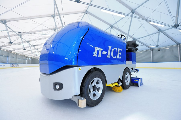 Eisbearbeitungsmaschine