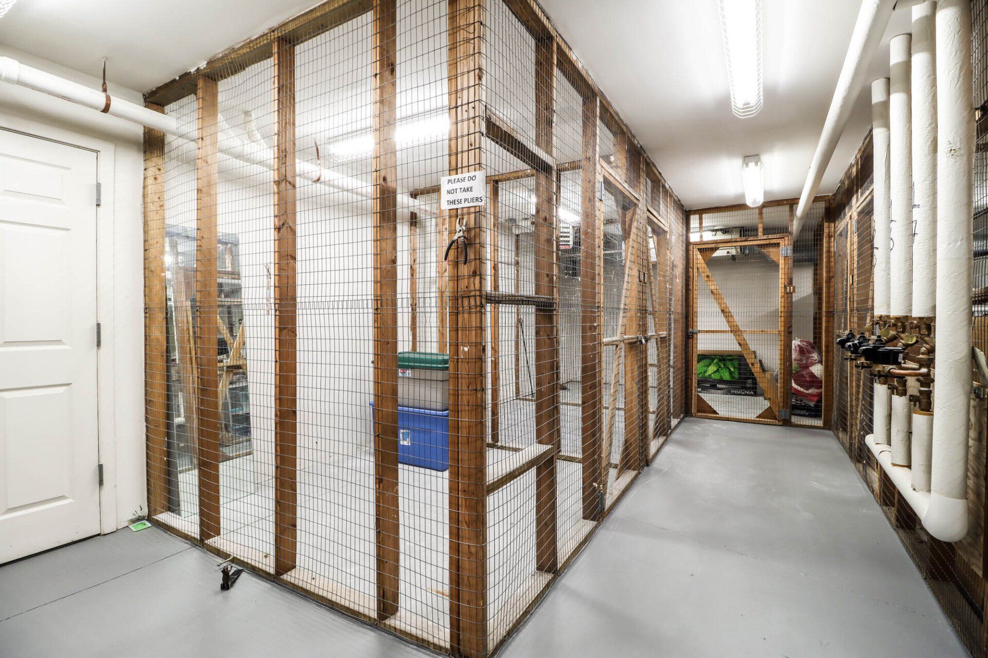 Room With Storage – New Milford, CT – Chestnut Grove