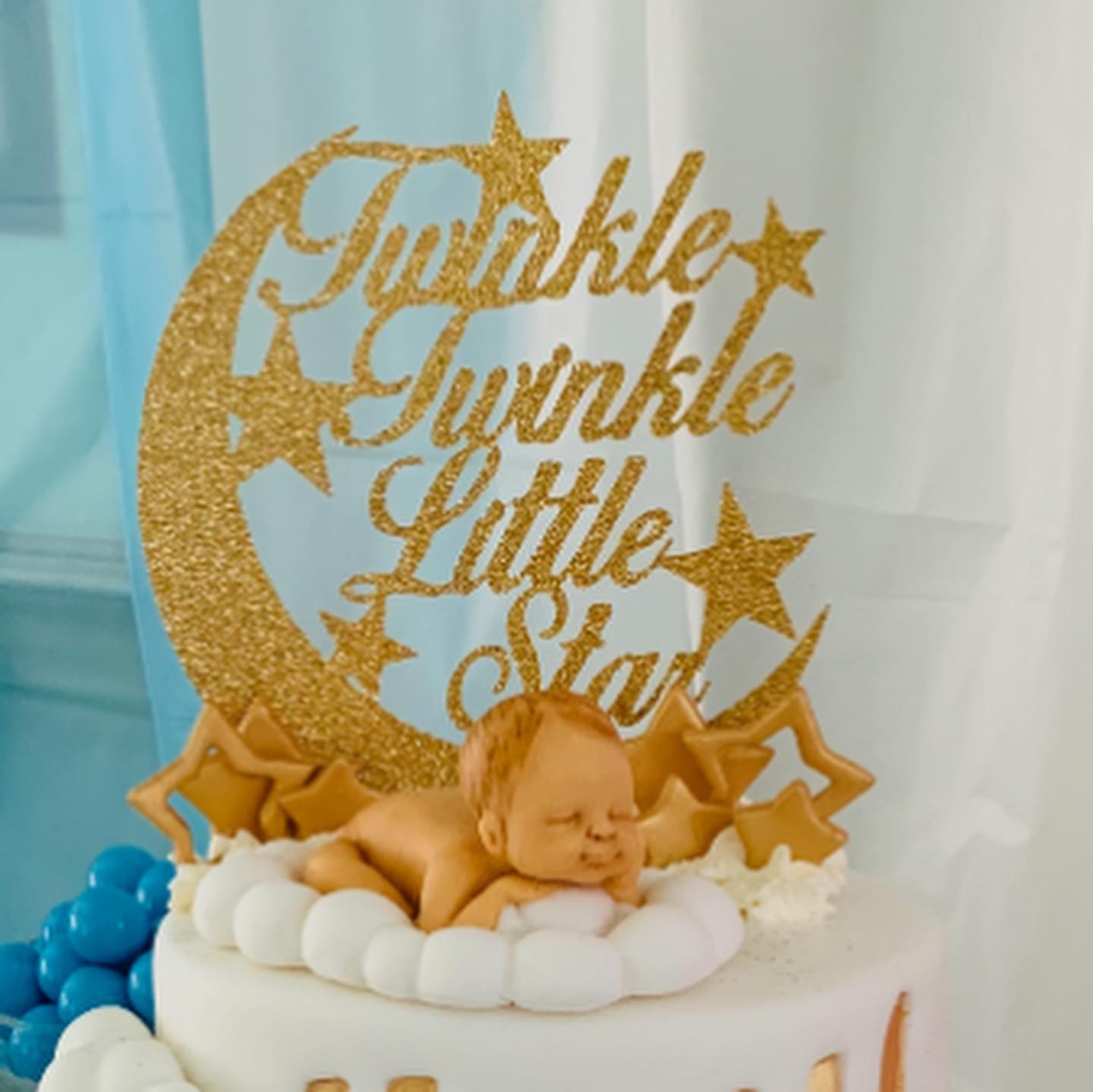 Baby Shower Topper Cake – Kissimmee, FL – Kdulce Creations