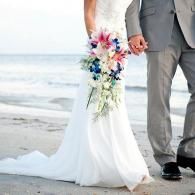 beach wedding flowers