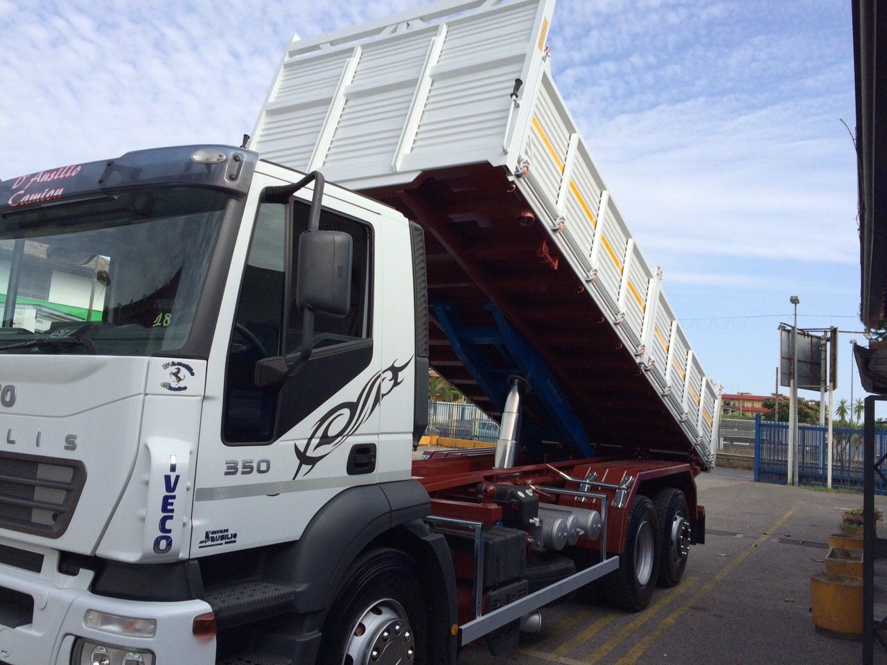 autocarri in vendita