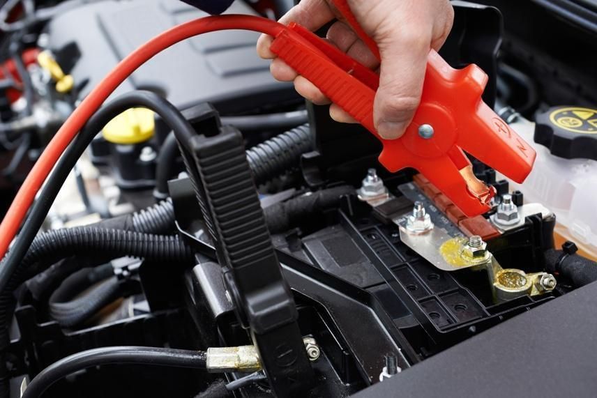 4 Reasons Why Car Battery Keeps Dying