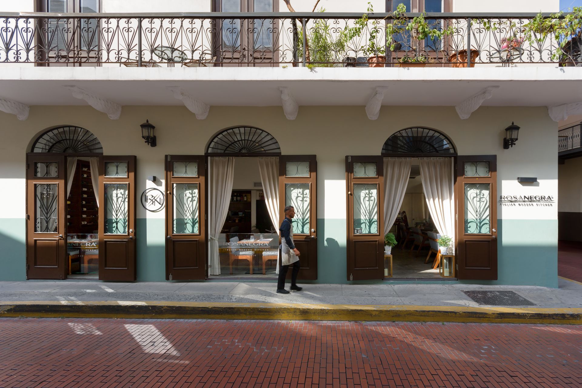 Casco antiguo Panama restaurant with a waiter outside