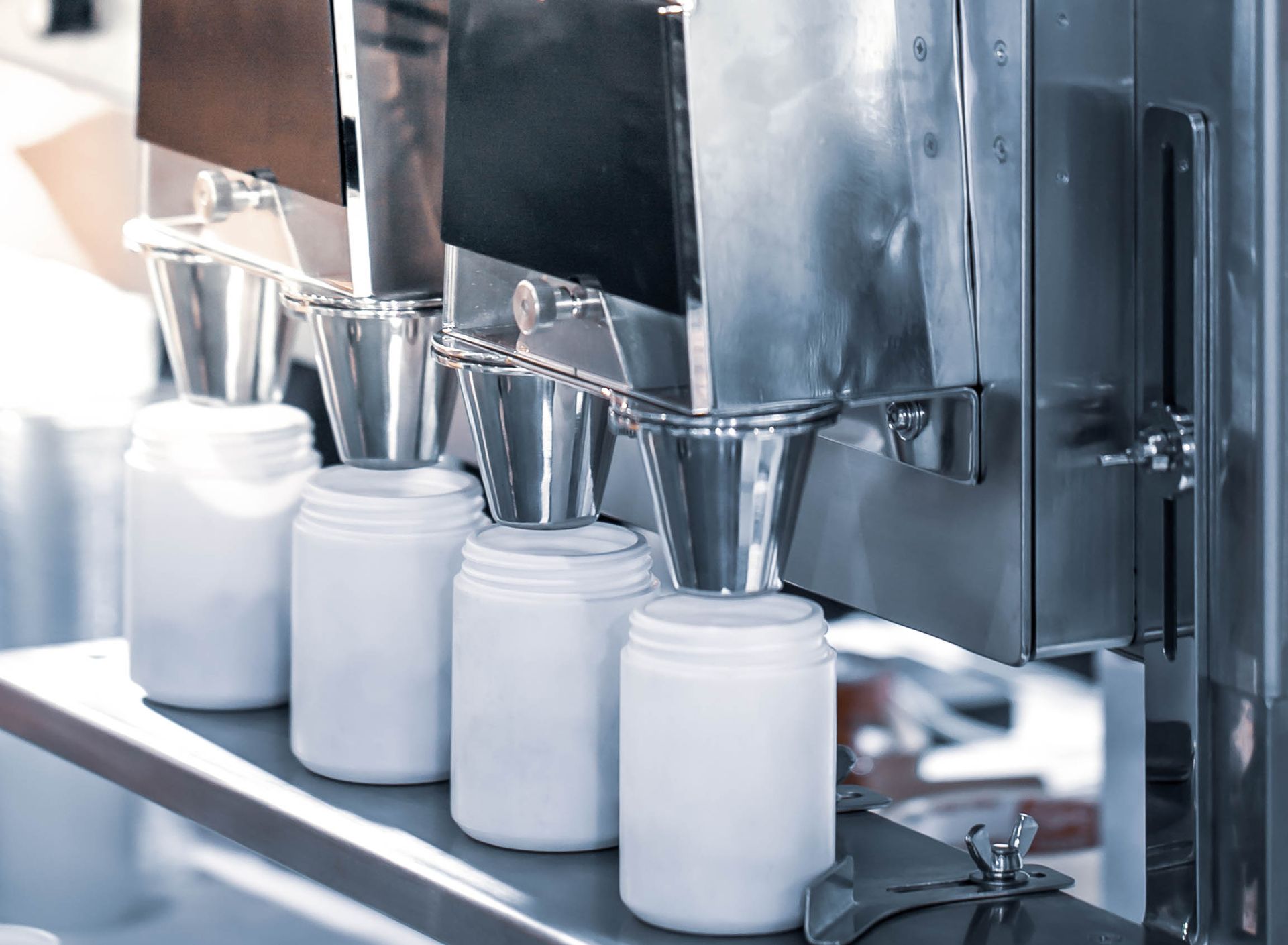 Film bailing Richmond Hill | Custom resin compounding Markham