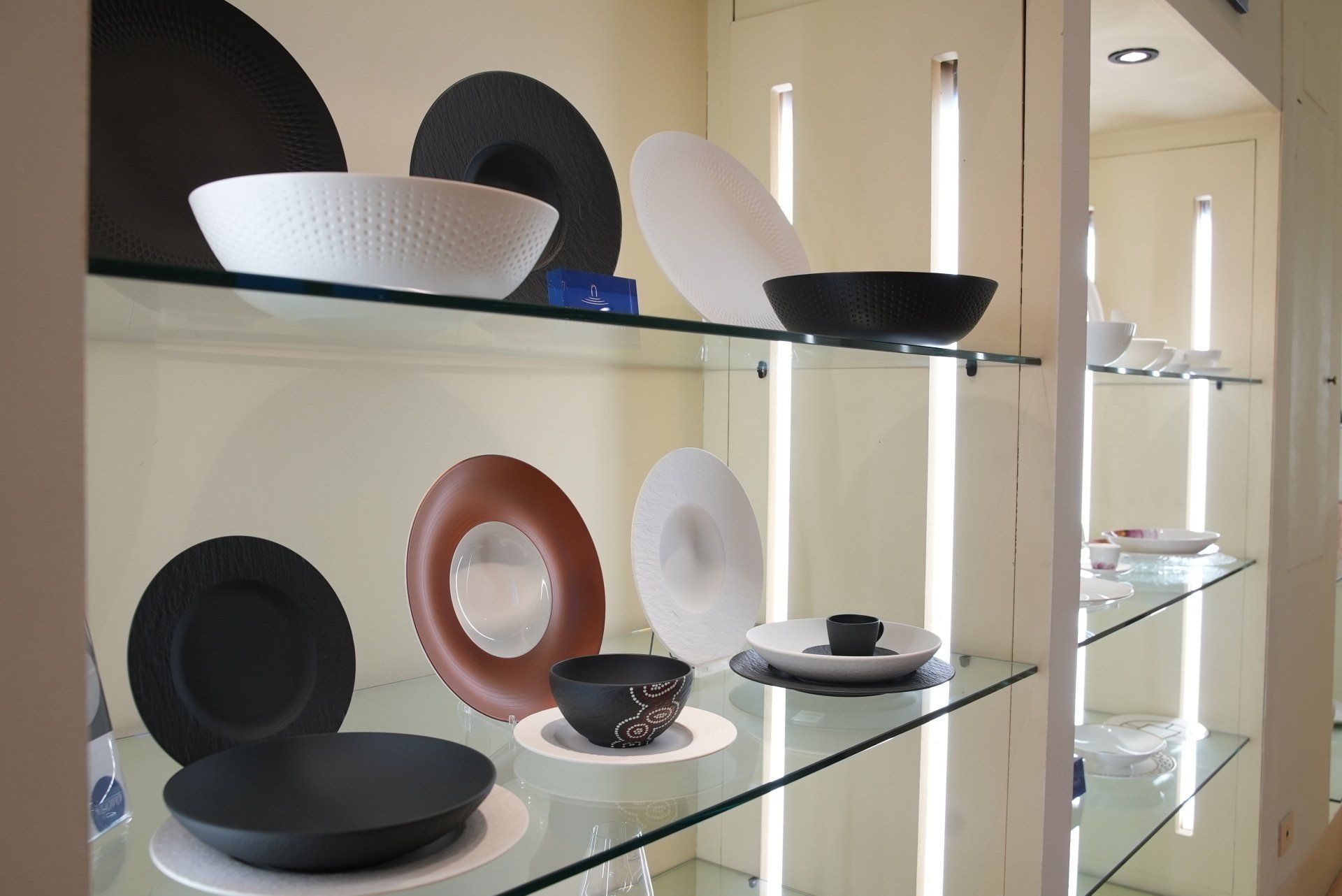 piatti in porcellana