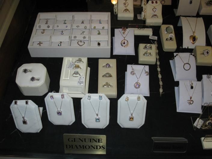 antique jewelery