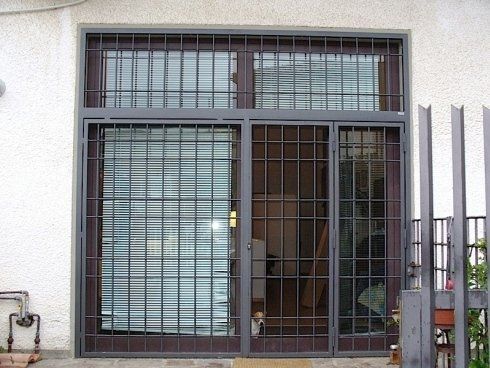 inferriate per negozi