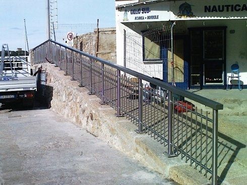 lavori in acciaio inox