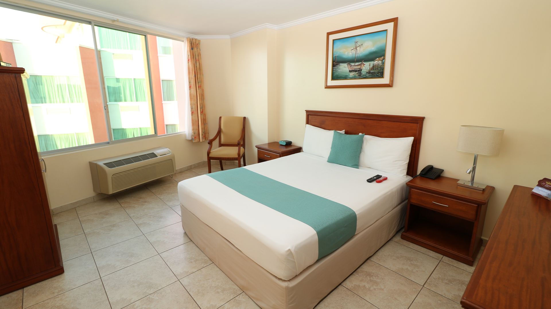 Tipos de habitaciones hotel El Marqués Atacames