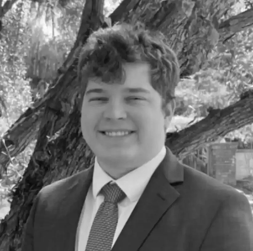 Attorney Headshot Mary Jane Ollaca