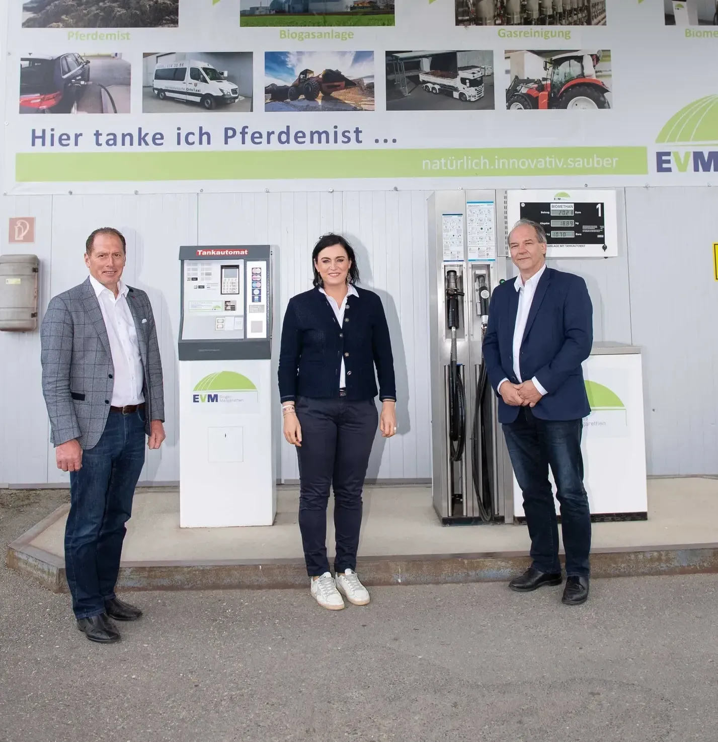 Ministerin Köstinger bei EVM