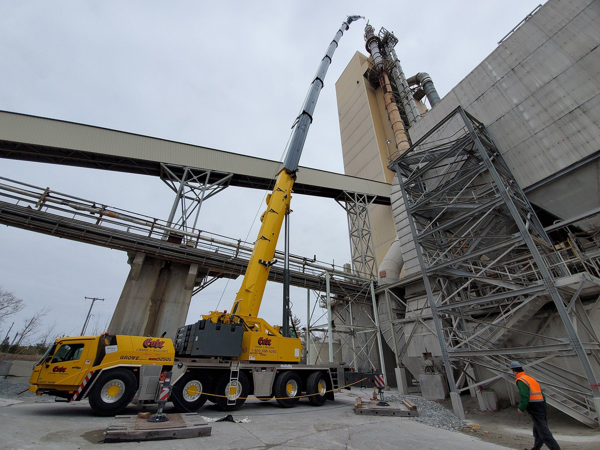 Crane Service Project in Progress