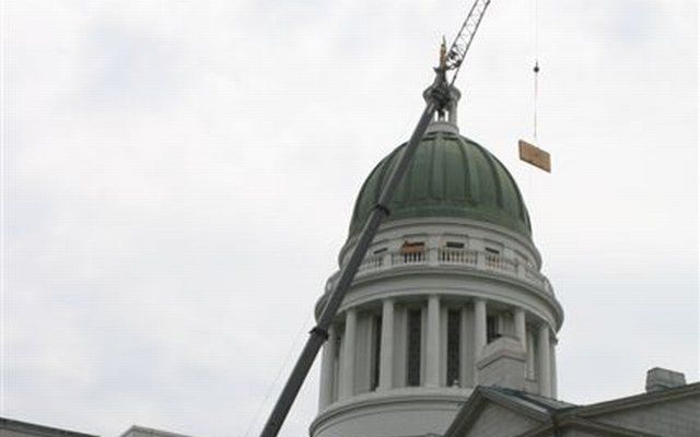 90T Crane Hoisting Scaffold Components at Maine State Capital