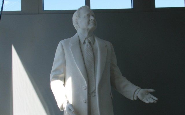 Statue of President Bush at UNE College in Biddeford, ME