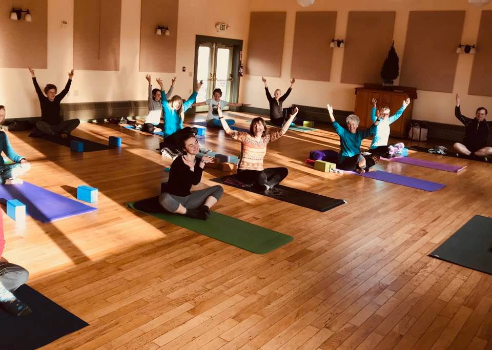 Sheena Loschiavo Group Yoga Class Online