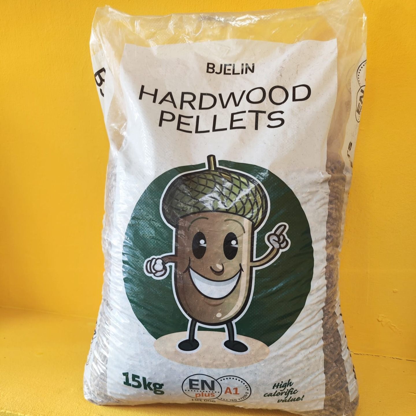 Hardwood pellet