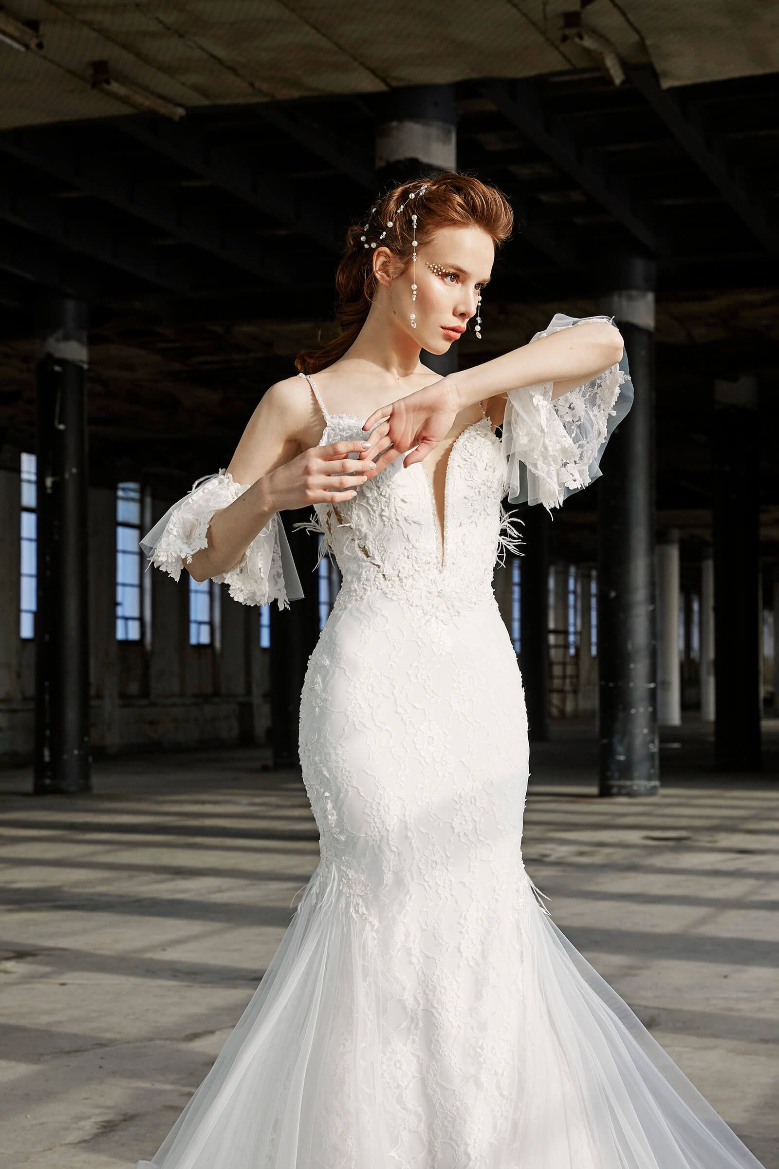 abito da sposa lungo con ricami