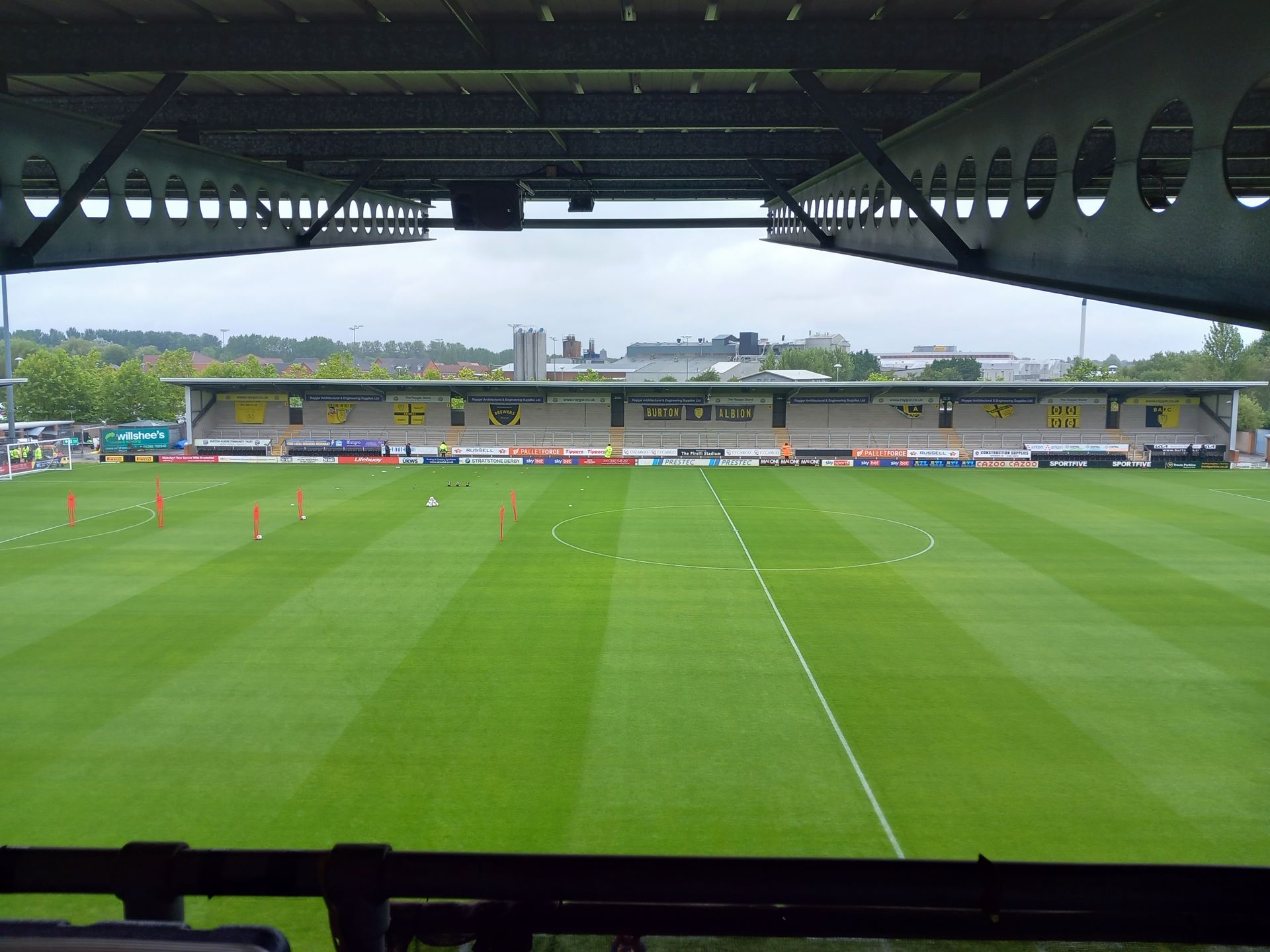 Burton Albion,  Pirelli Stadium