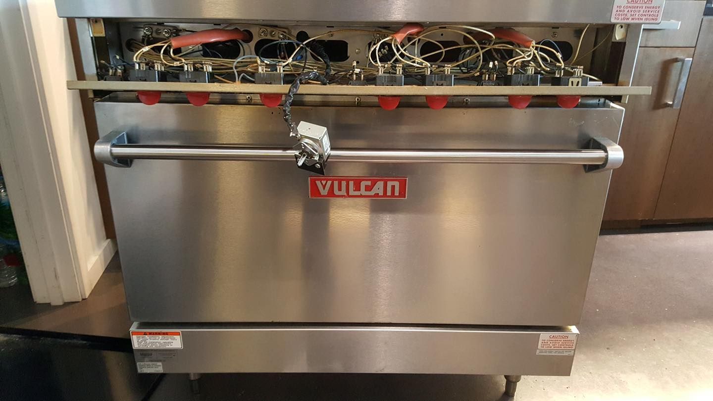 a newly repair Vulcan stove