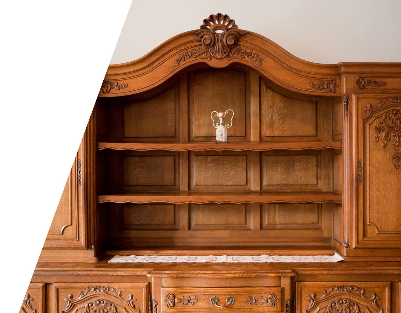 Antique furniture chest of drawers bookshelf.