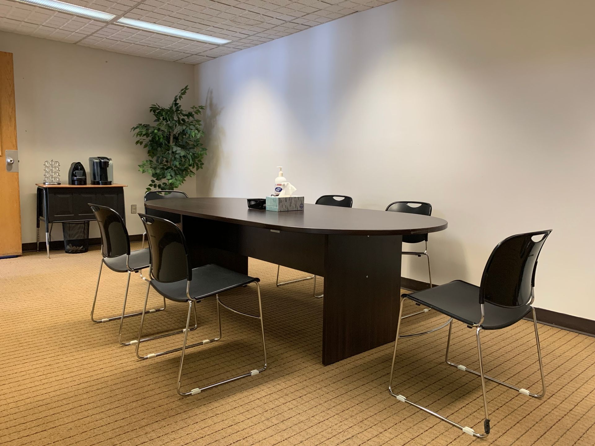 Heritage Common birch room working space