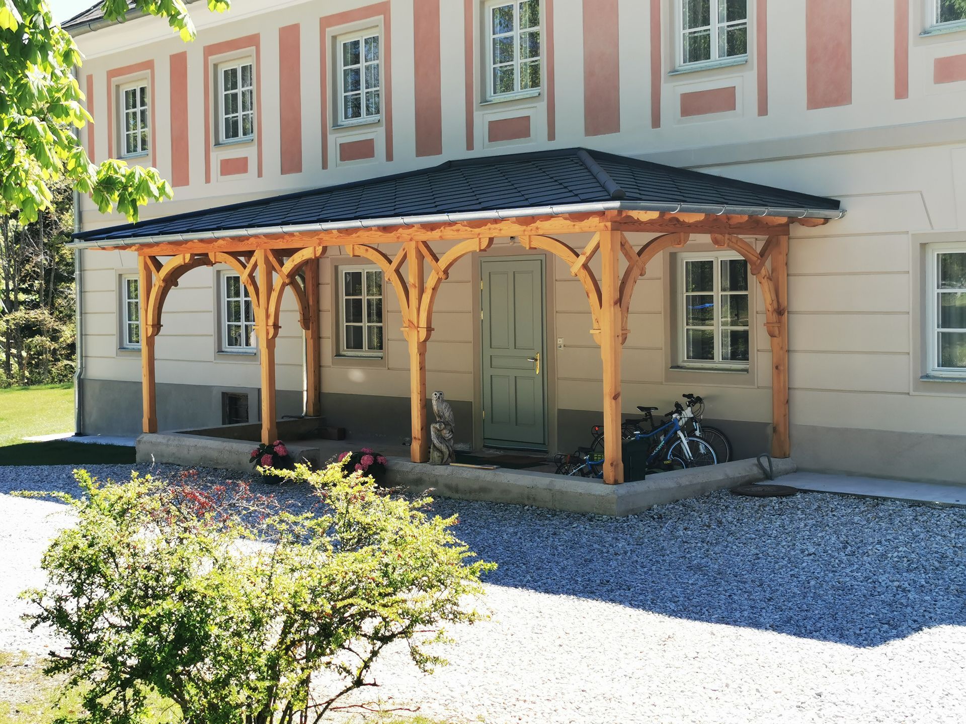 Eingangsüberdachung
