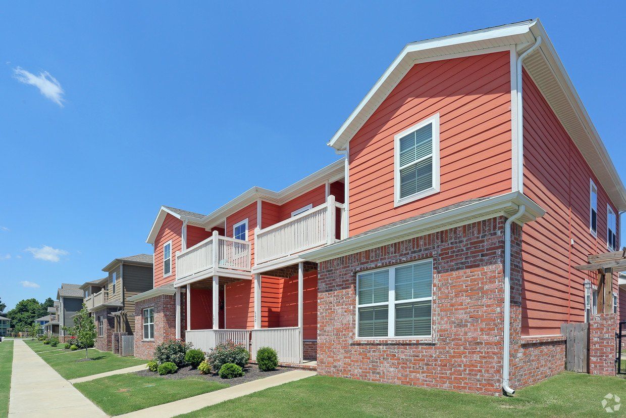 The Row at Arkansas apartment building