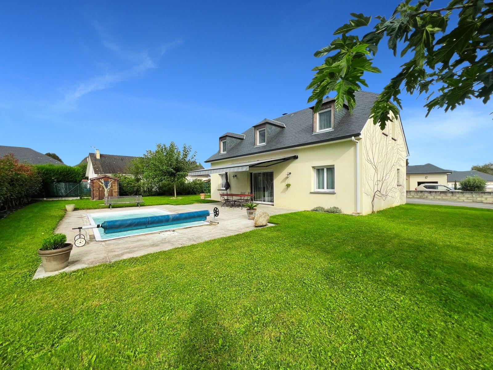 Maison Pontacq, Maison traditionnelle Pontacq, Maison avec piscine Pontacq, Immobilier Soumoulou, Immobilier Pontacq, Immo64