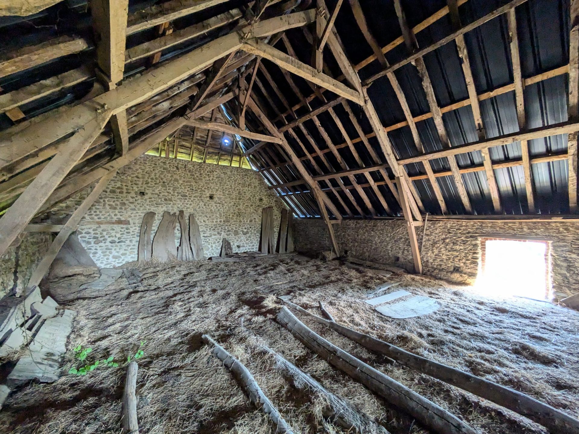 Grange Limendous, Grange à rénover Limendous, Immobilier à Soumoulou, Immobilier à Limendous, Conseil Immo, Immo64 Soumoulou