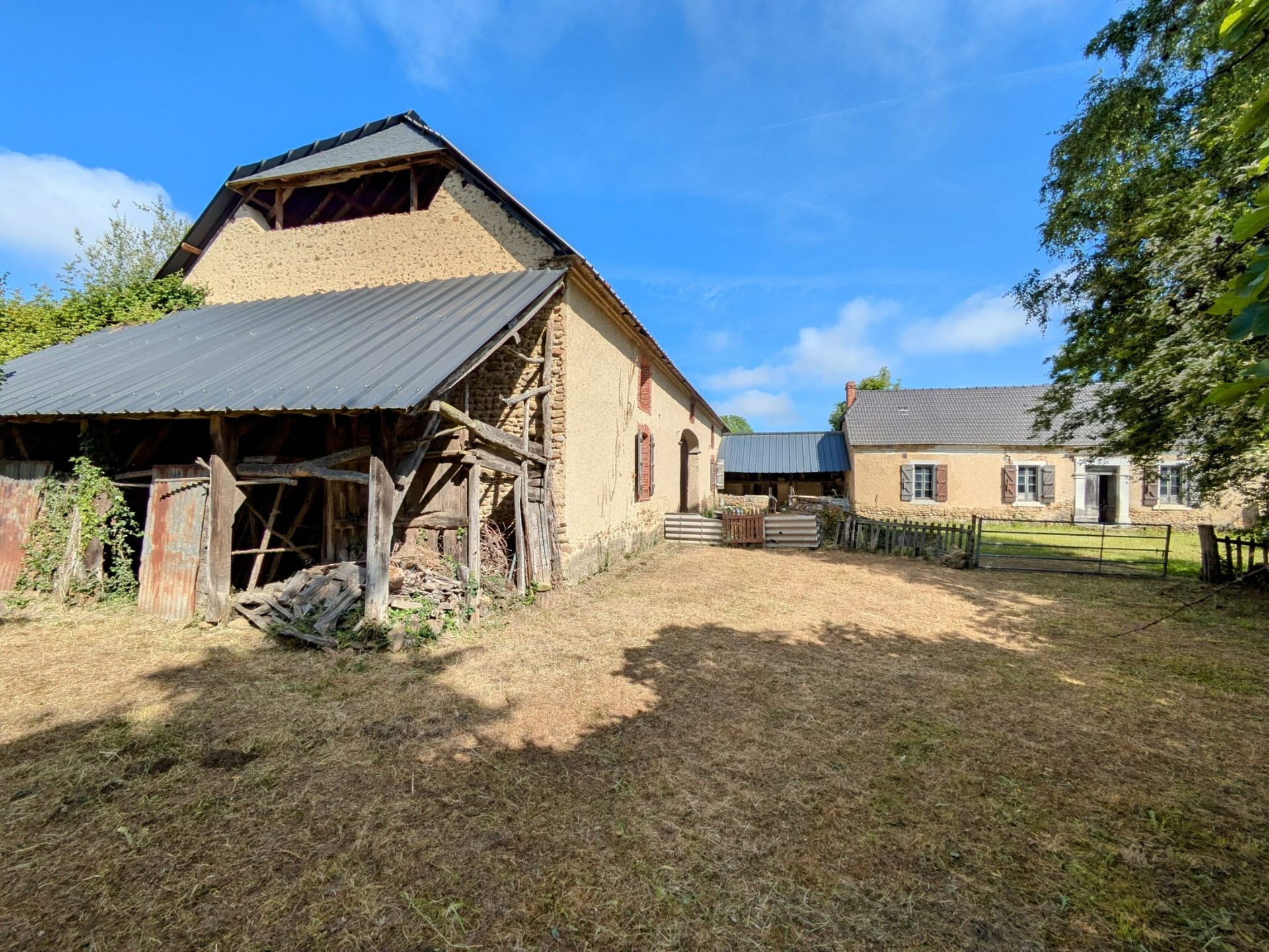 Grange Limendous, Grange à rénover Limendous, Immobilier à Soumoulou, Immobilier à Limendous, Conseil Immo, Immo64 Soumoulou