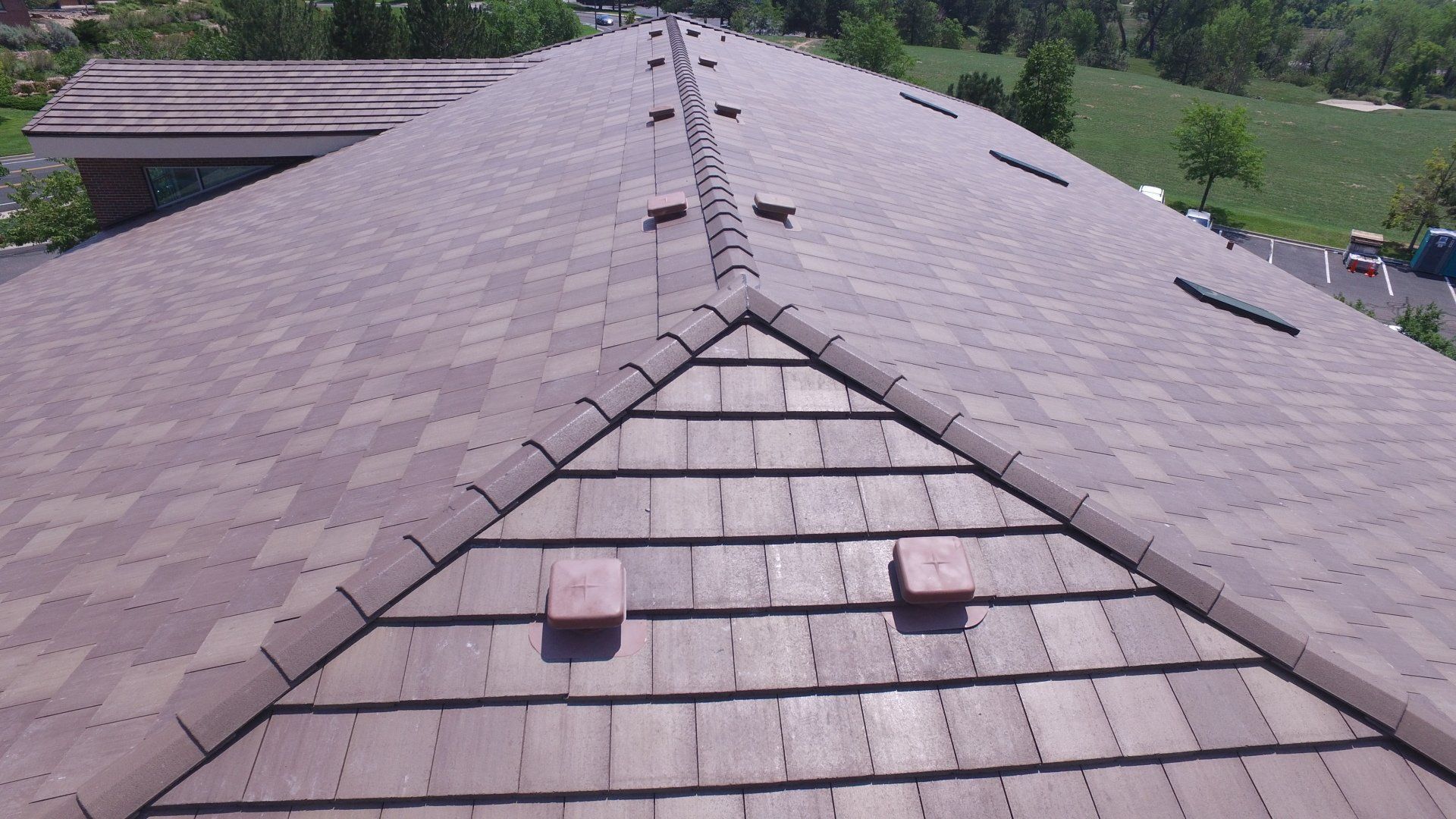 A freshly installed roof by Heritage Roofing & Contracting (close-up).