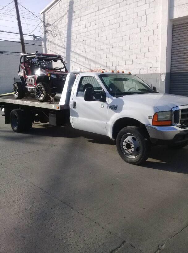 Grúa de plataforma para autos de lujo y deportivos